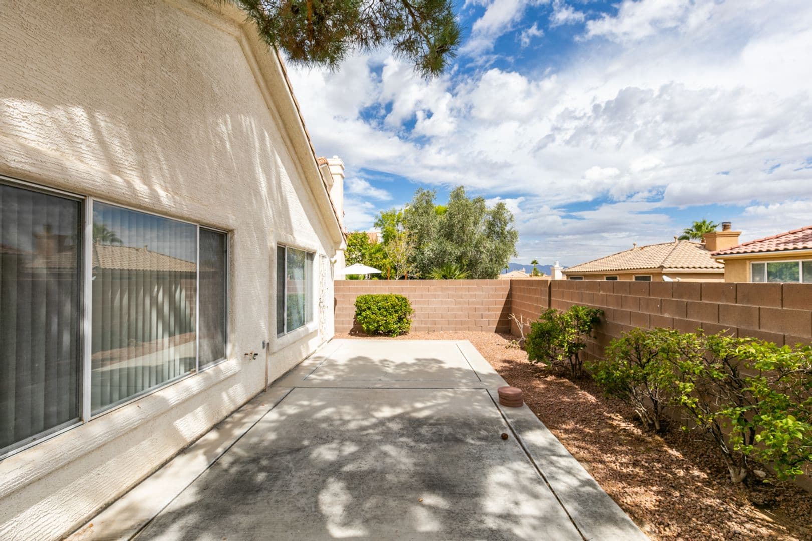 LAS VEGAS House: 1920 Sondrio Dr