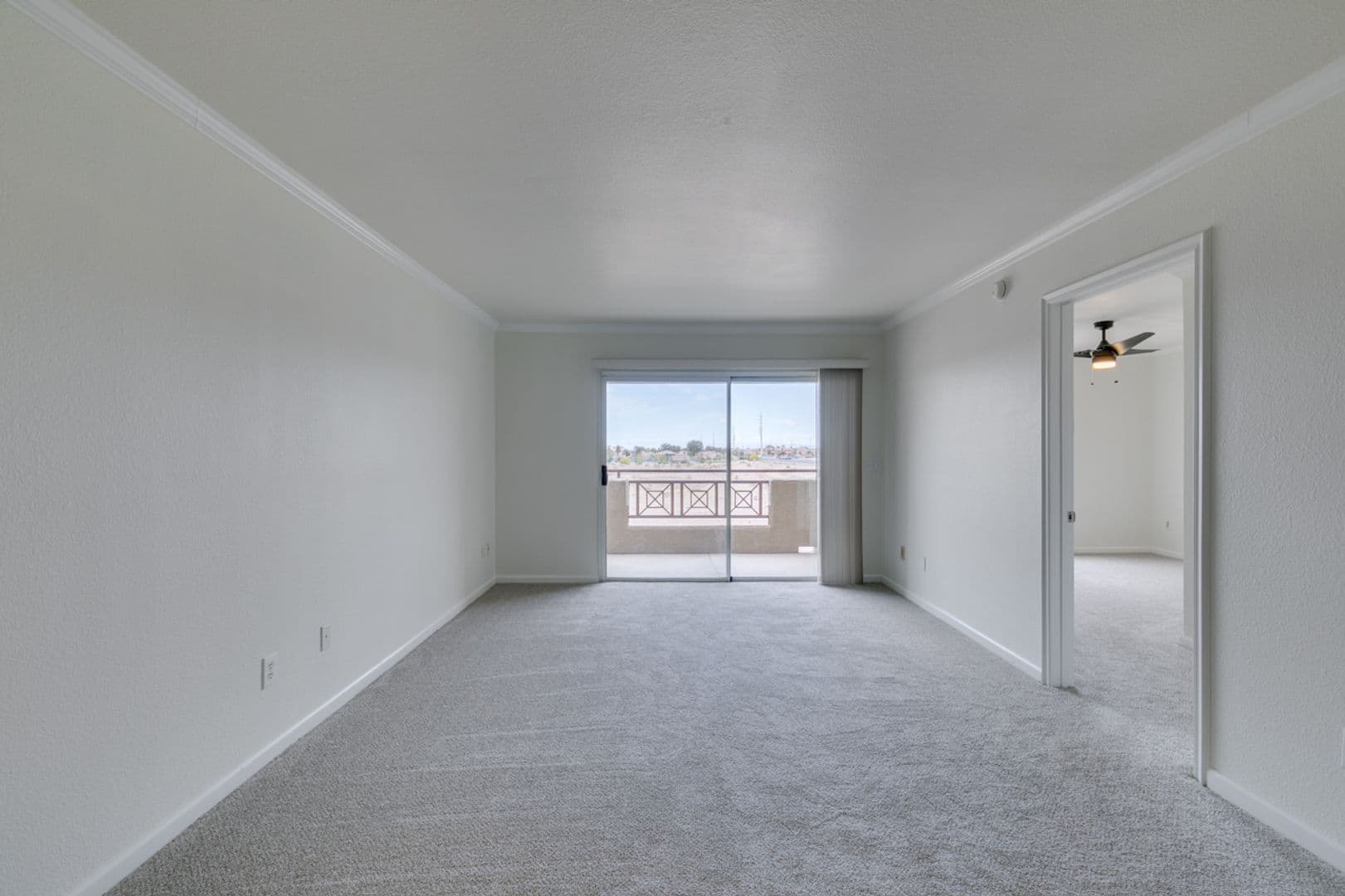 Las Vegas Condo: 8070 W. Russell Rd Unit 2026 BLDG 6