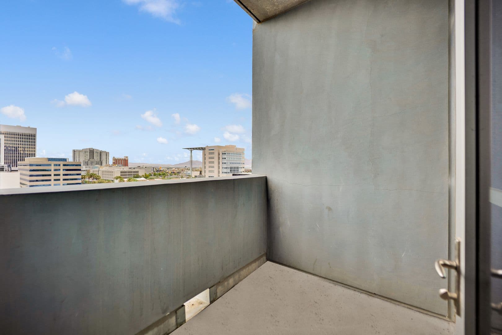 Las Vegas Condo: 353 East Bonneville #804