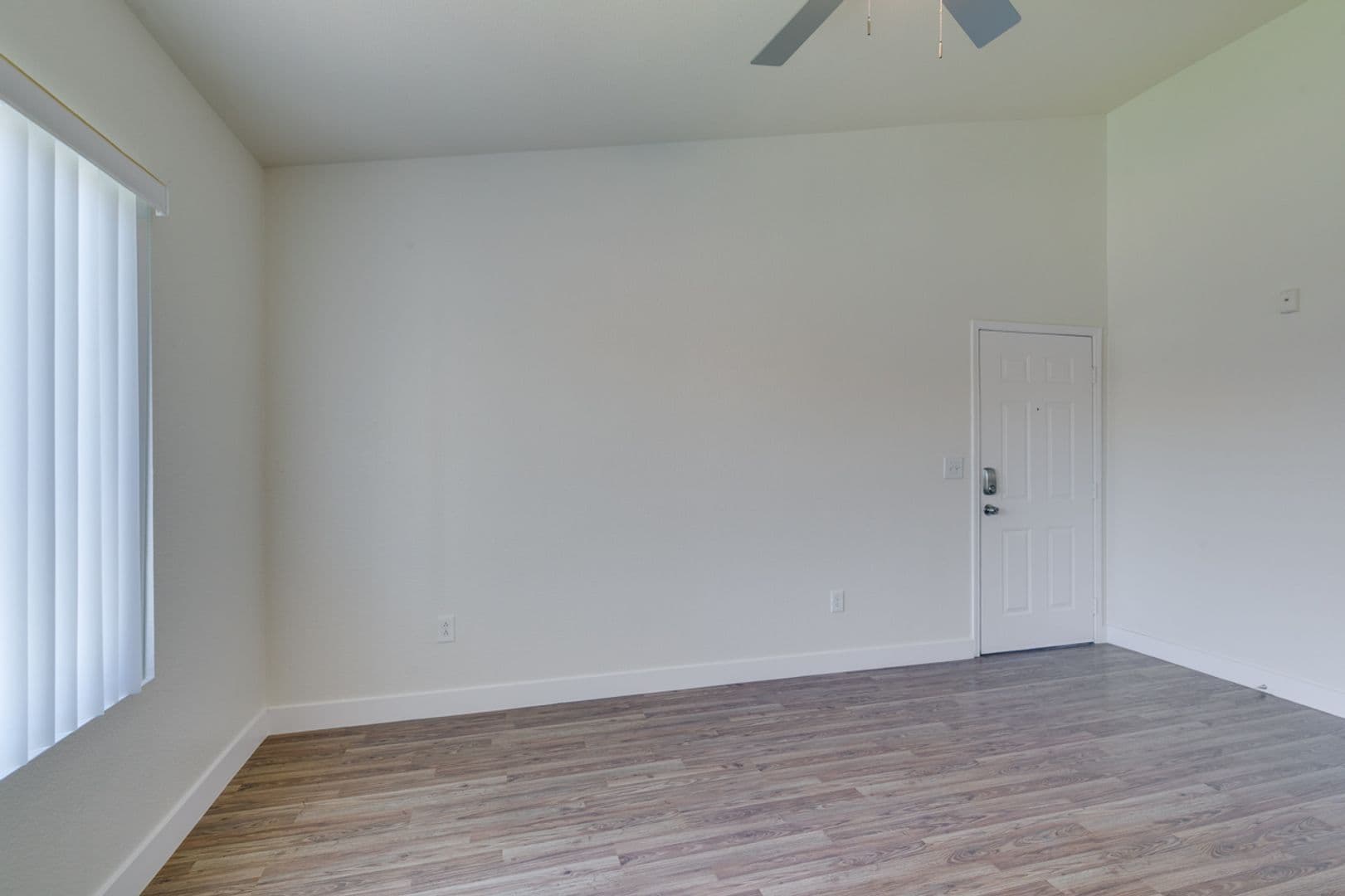 LAS VEGAS Condo: 6650 W. WARM SPRINGS ROAD UNIT 2118, BULD 16