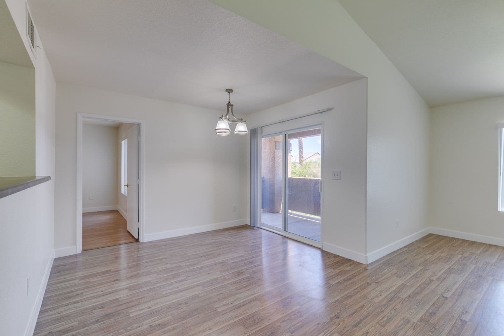 LAS VEGAS Condo: 6650 W. WARM SPRINGS ROAD UNIT 2118, BULD 16