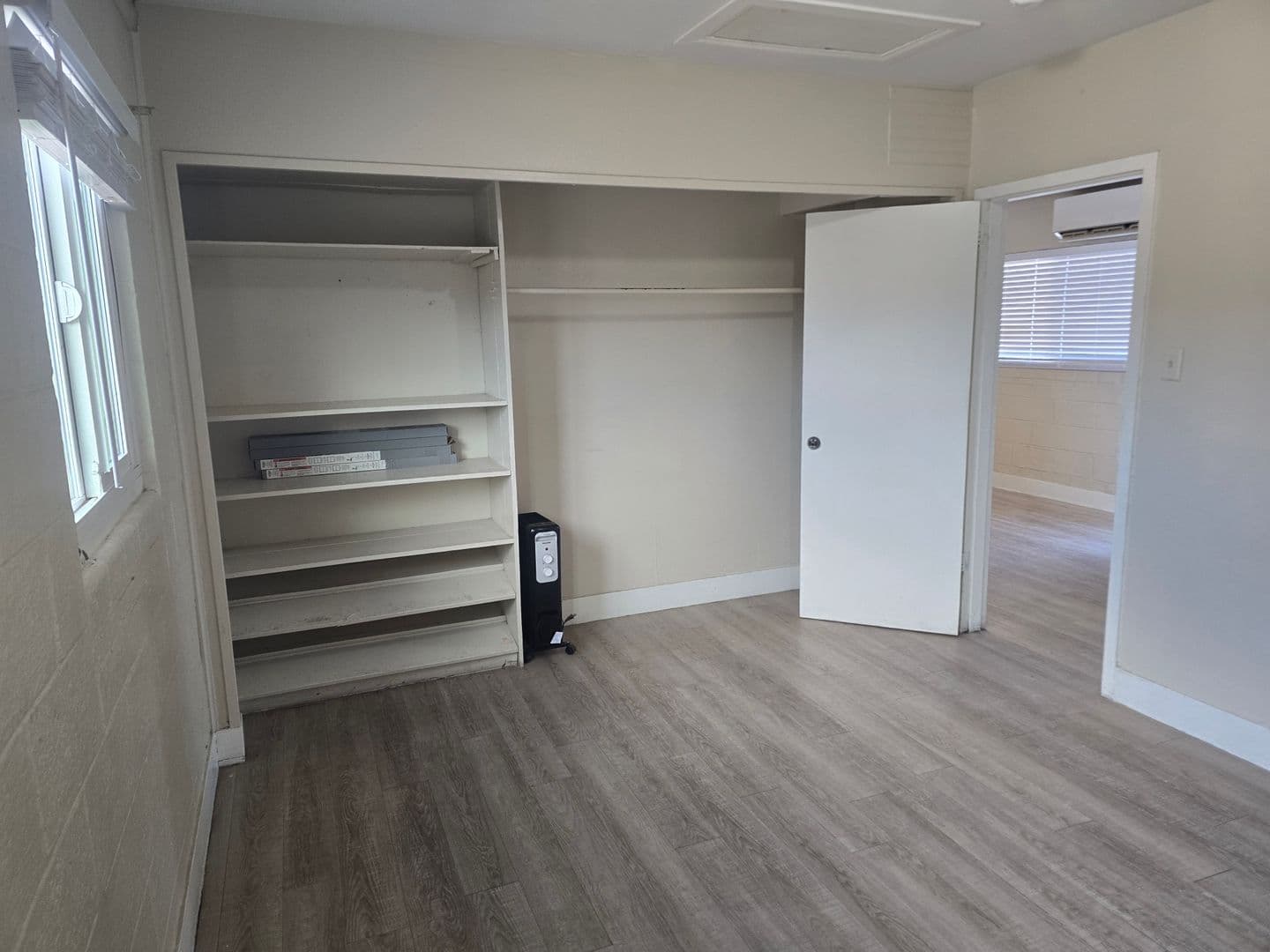 North Las Vegas Apartment: 1911 Princeton Street