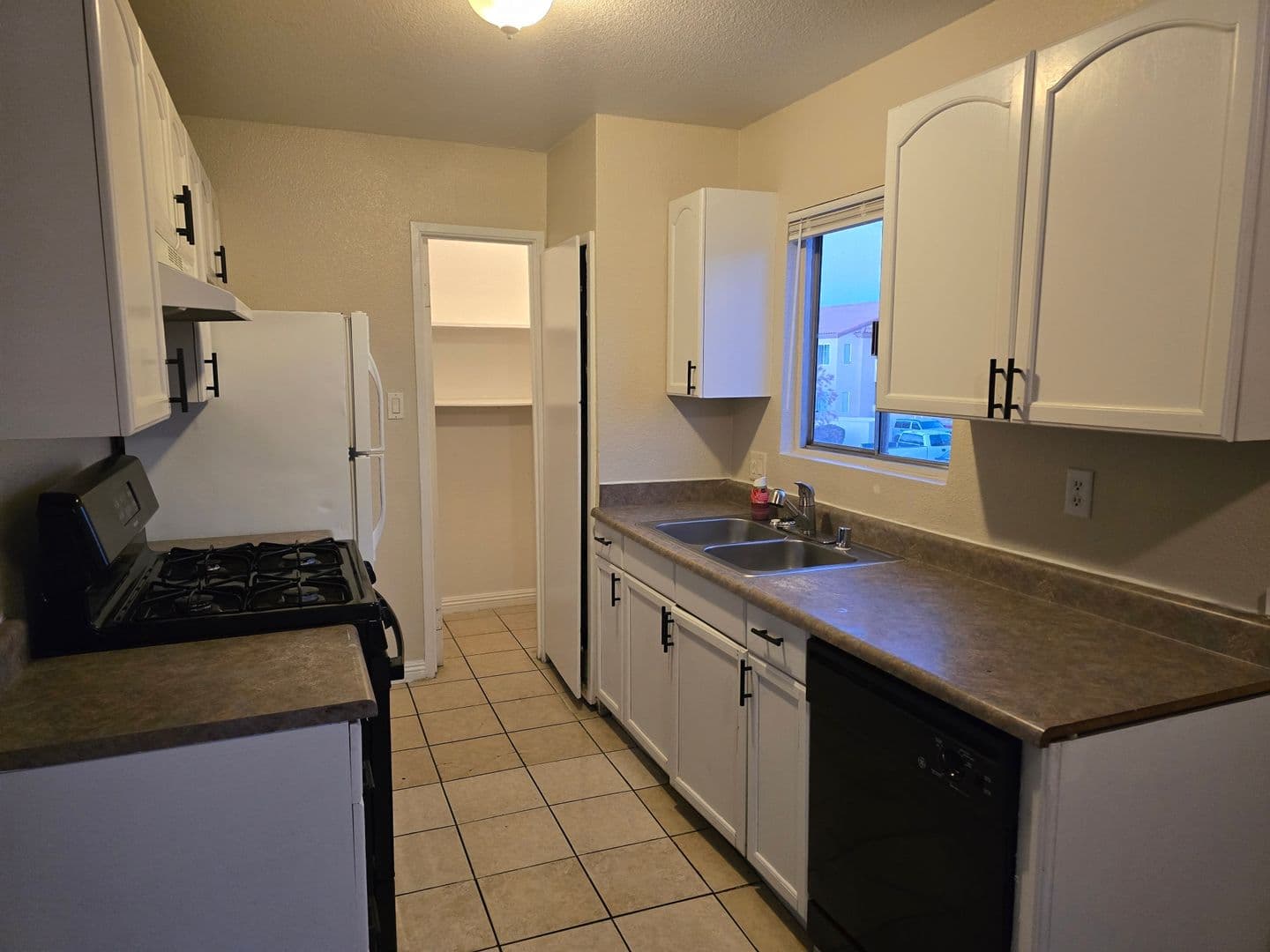 Las Vegas Apartment: 1724 Breckenwood Ct