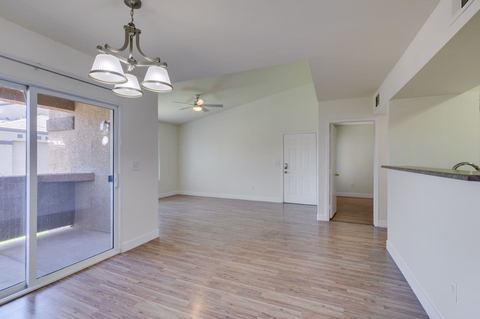 LAS VEGAS Condo: 6650 W. WARM SPRINGS ROAD UNIT 2118, BULD 16