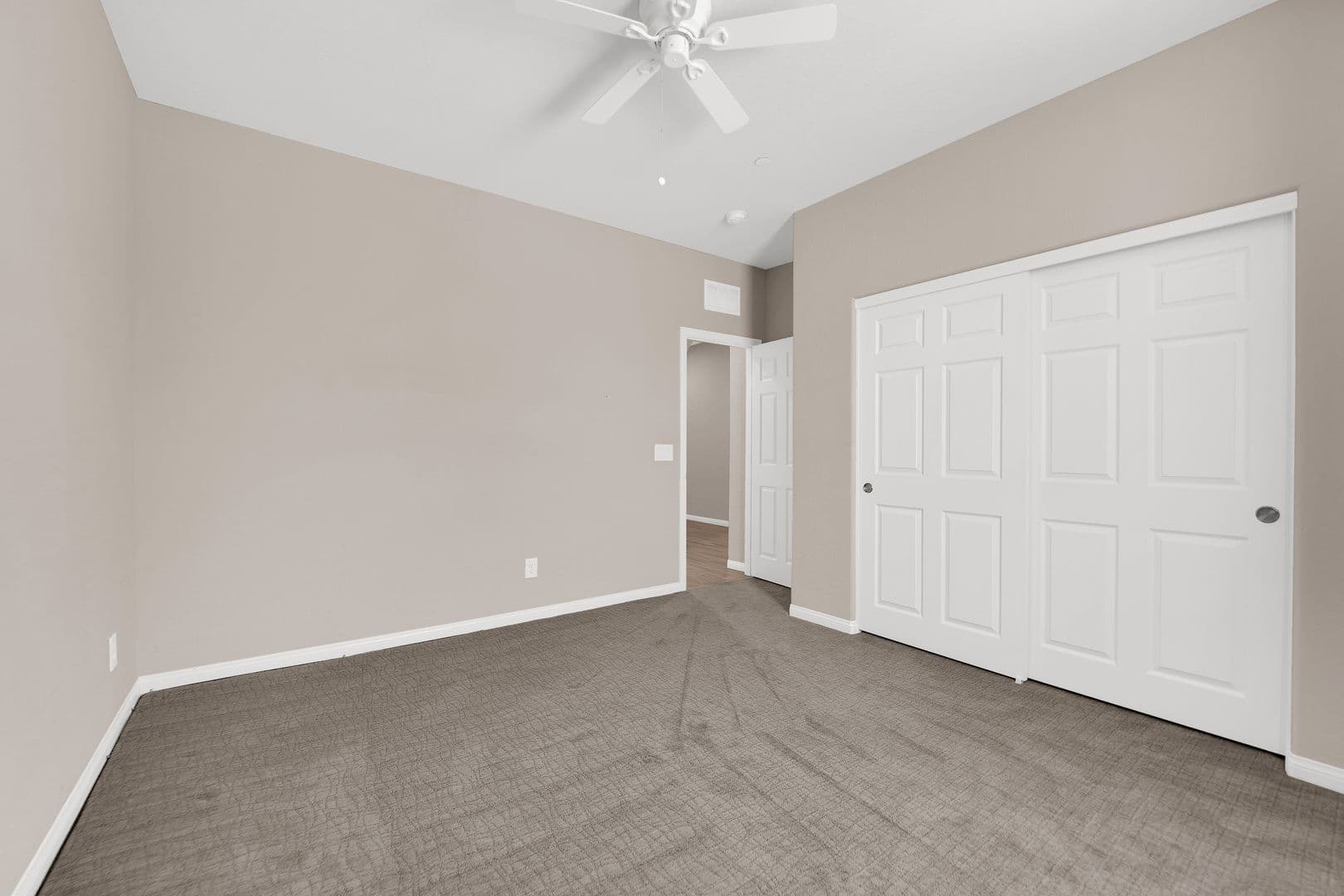 Henderson House: 279 Via San Gabriella