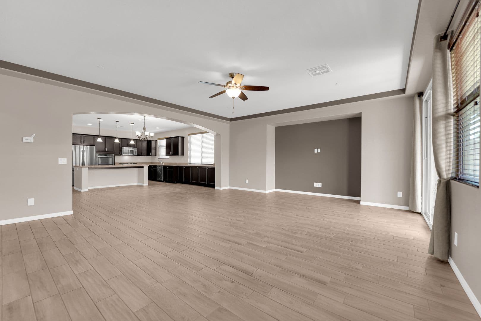 Henderson House: 279 Via San Gabriella