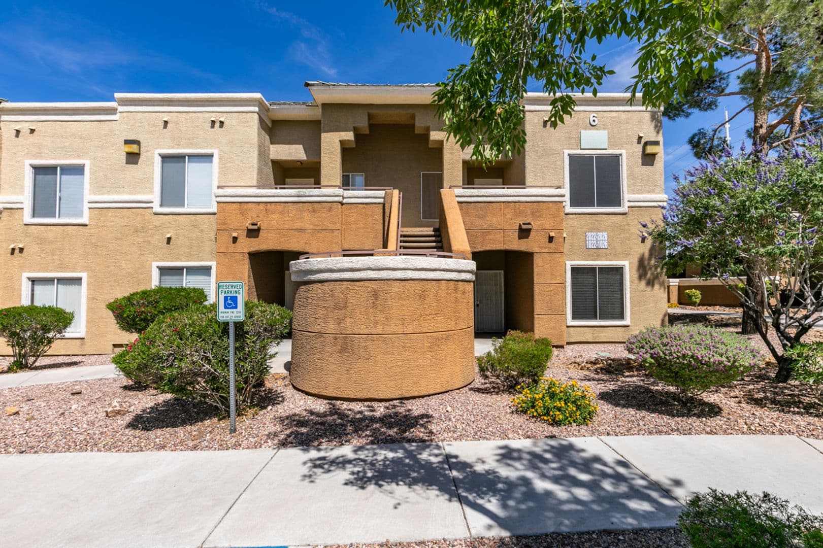 Las Vegas Condo: 8070 W. Russell Rd Unit 2026 BLDG 6