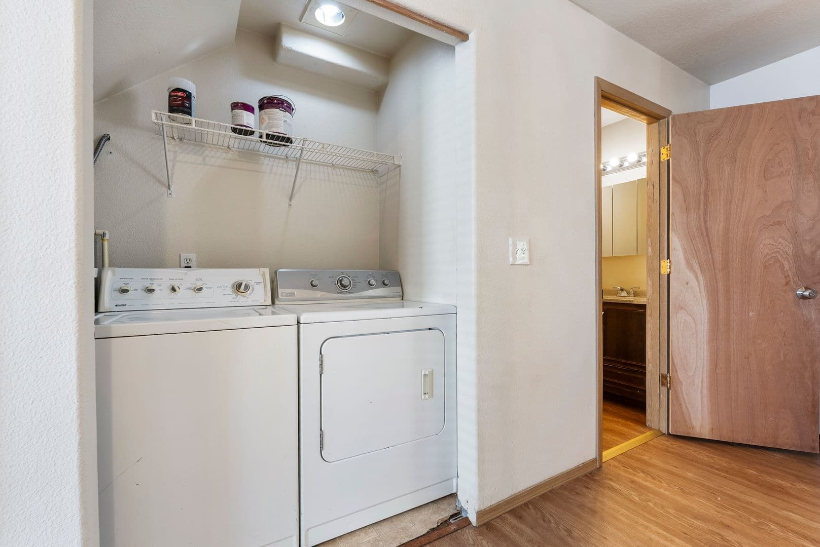 Portland Townhome: 2338 SE 89th Ave