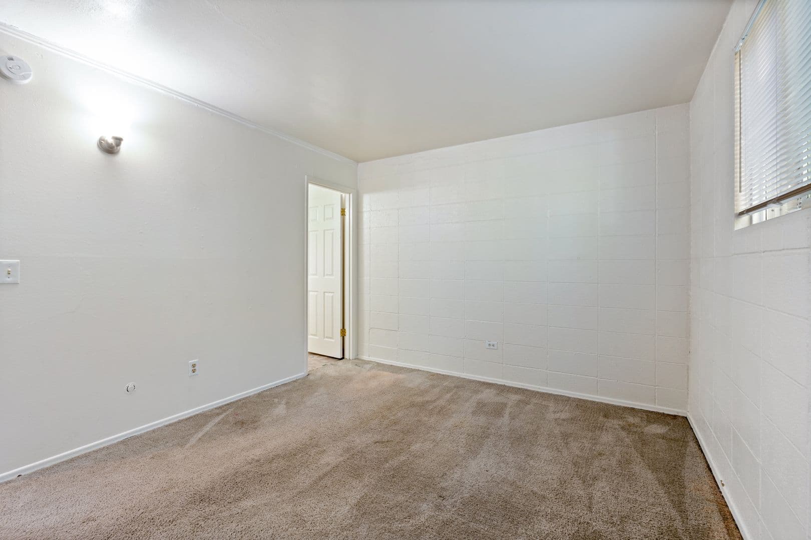 Portland Apartment: 8104-8110 SE Raymond St.