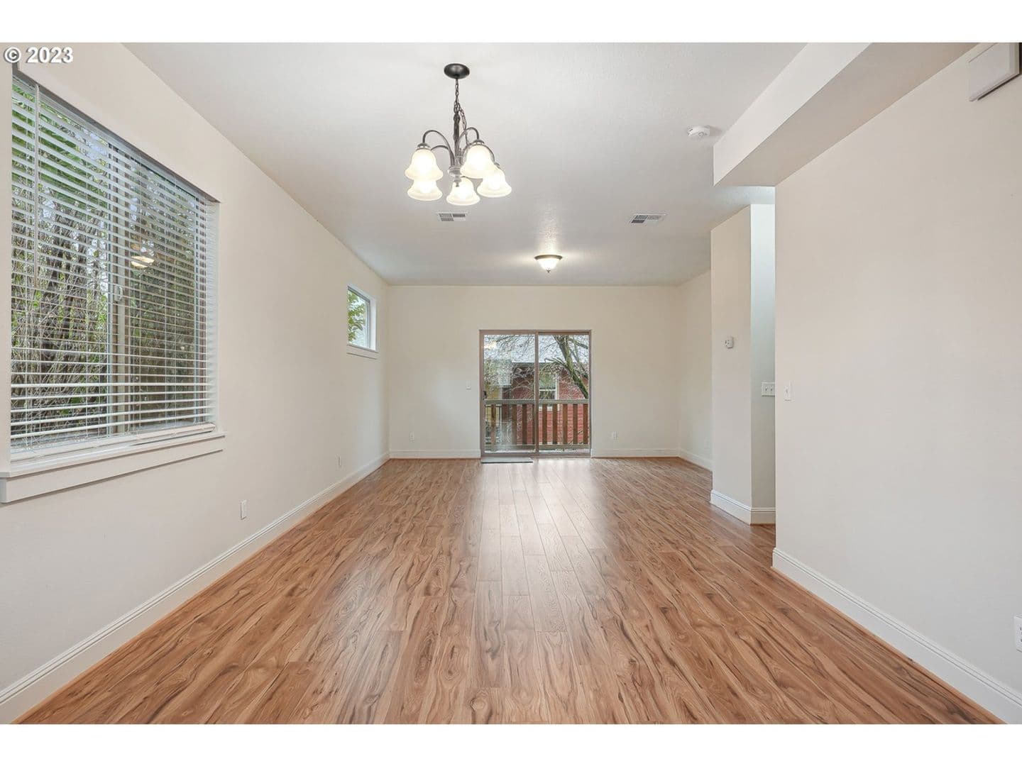 Portland Townhome: 5331 NE Cully Blvd