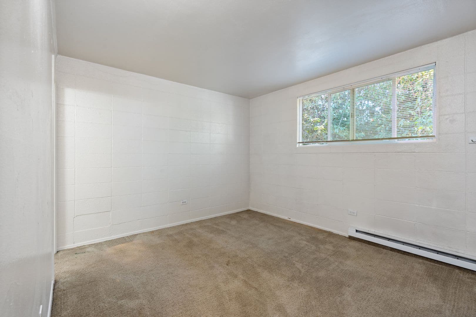 Portland Apartment: 8104-8110 SE Raymond St.
