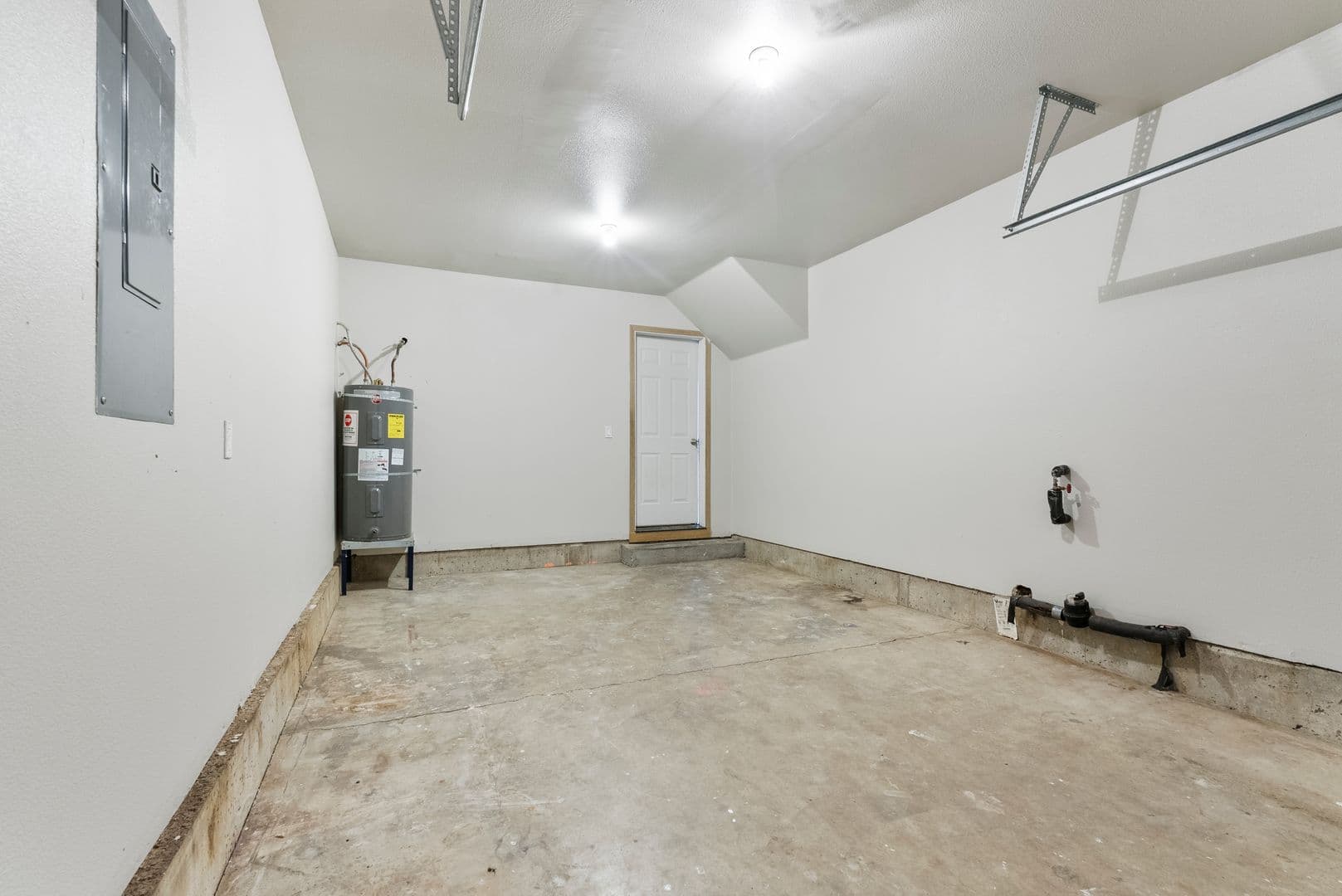 Portland House: 12618 SE Ramona St