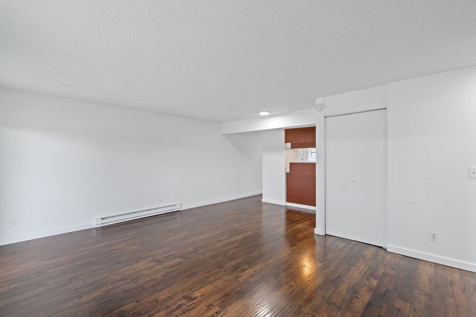 Gresham Apartment: 17924 SE Division St