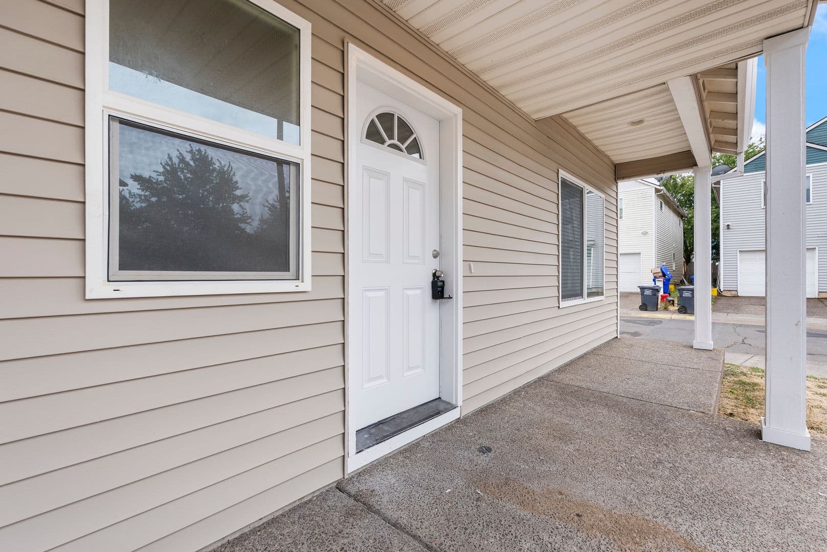 Portland House: 12618 SE Ramona St