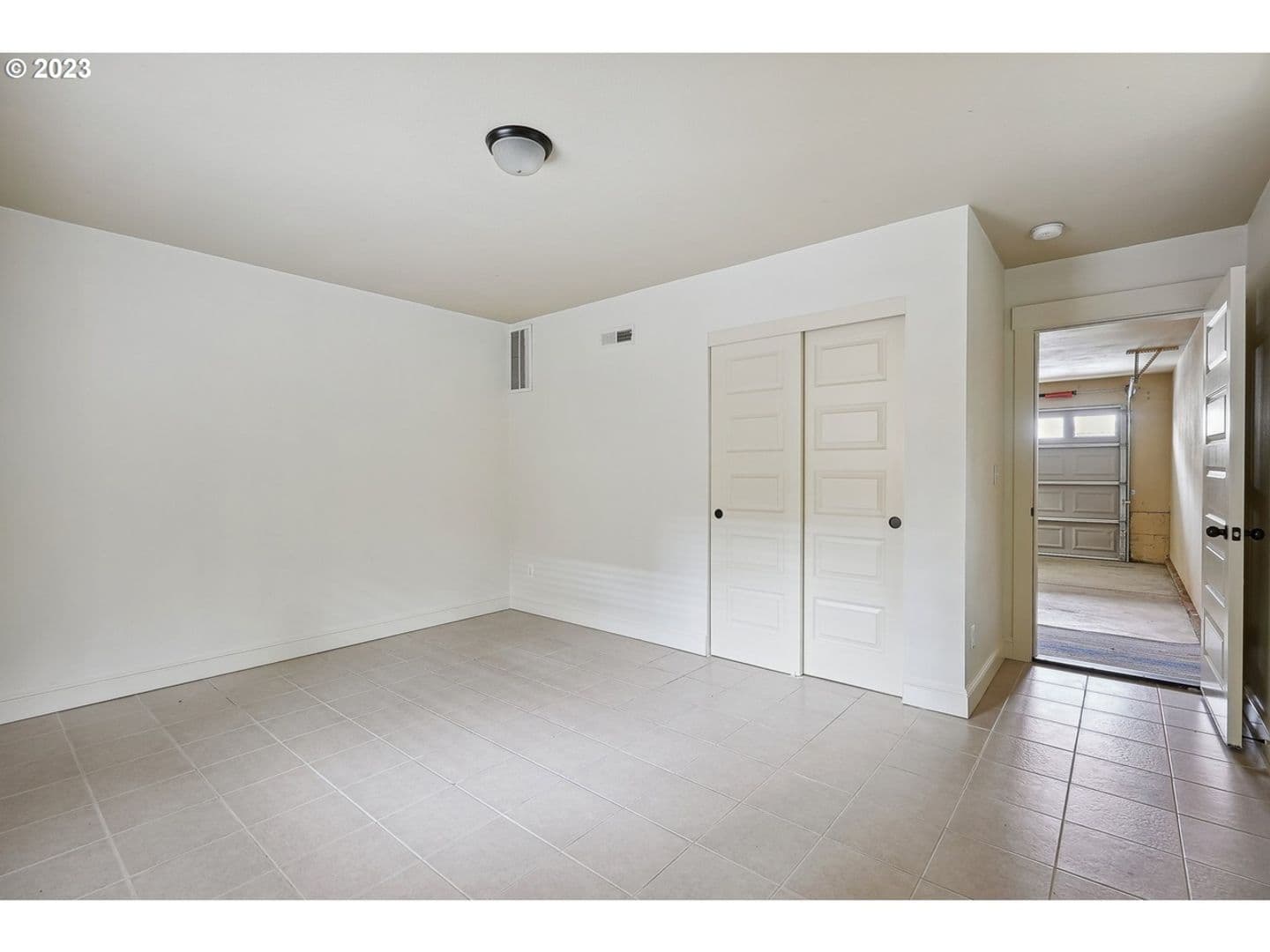 Portland Townhome: 5331 NE Cully Blvd
