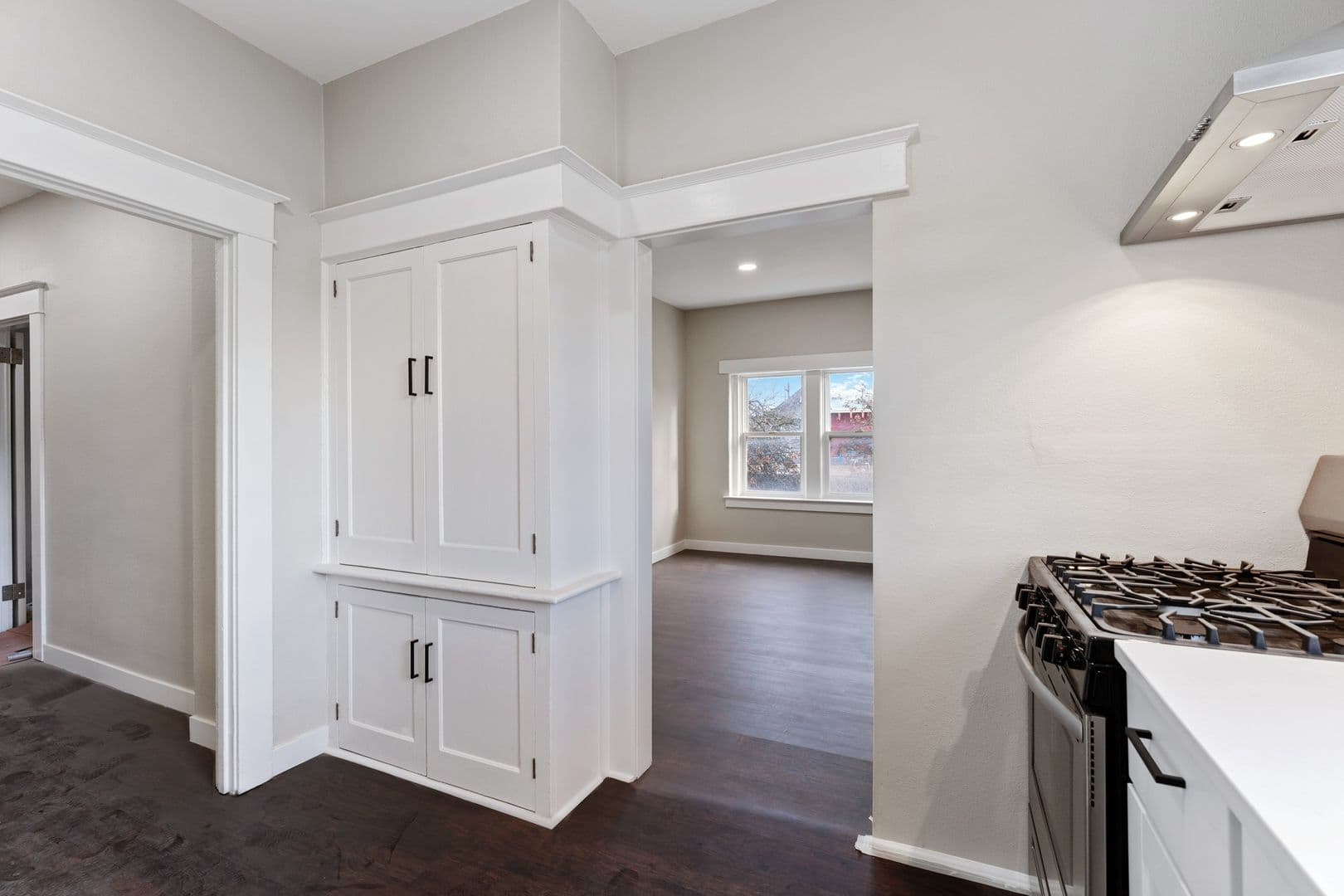 Portland Apartment: 100 N Killingsworth St