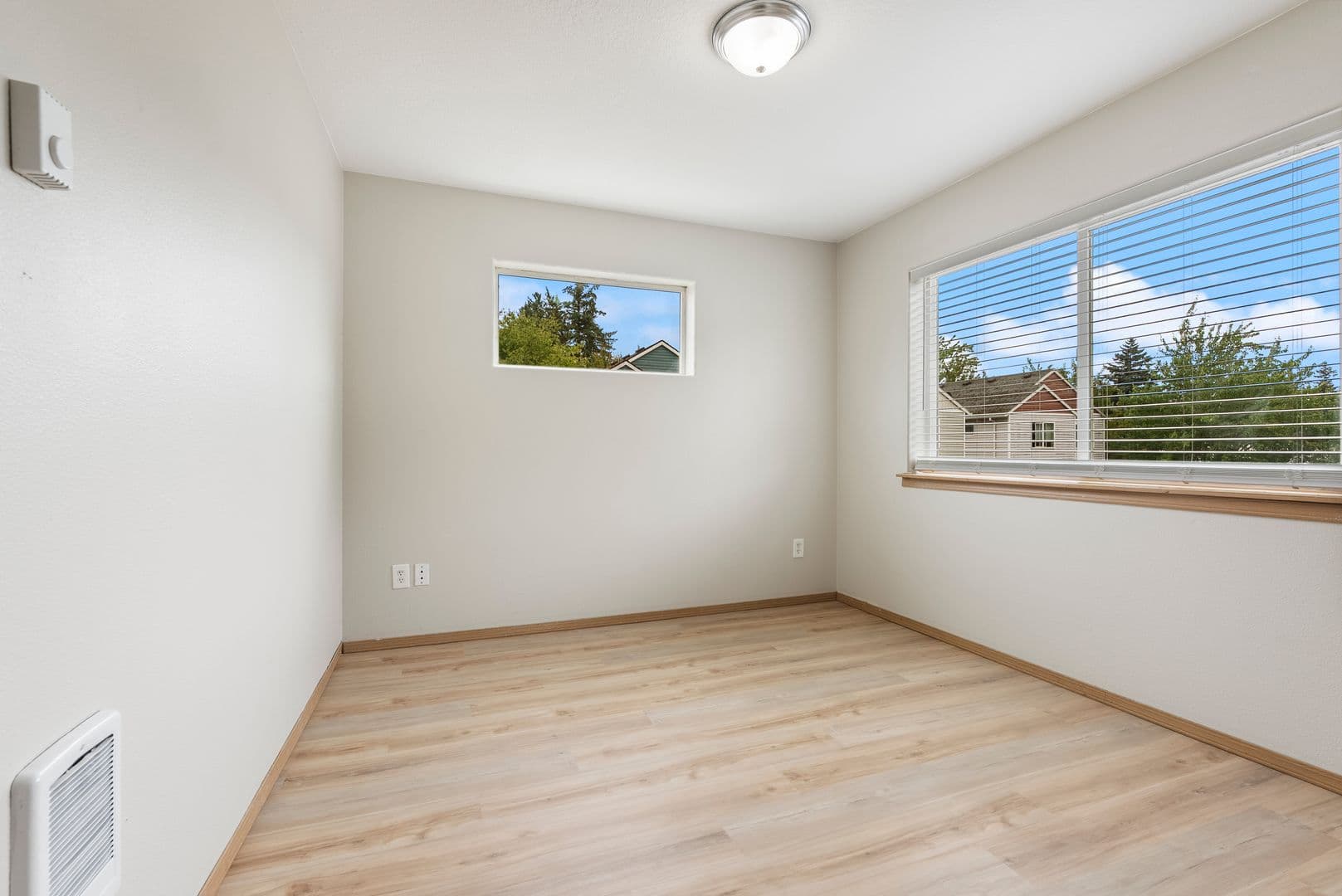 Portland House: 12618 SE Ramona St