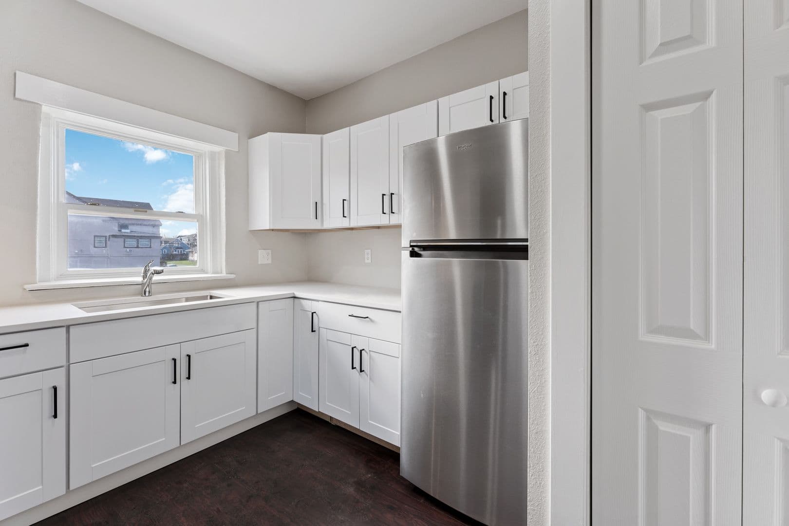 Portland Apartment: 100 N Killingsworth St