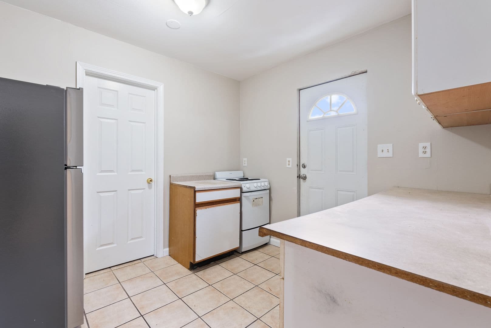 Portland Apartment: 6026-6036 NE Ainsworth St