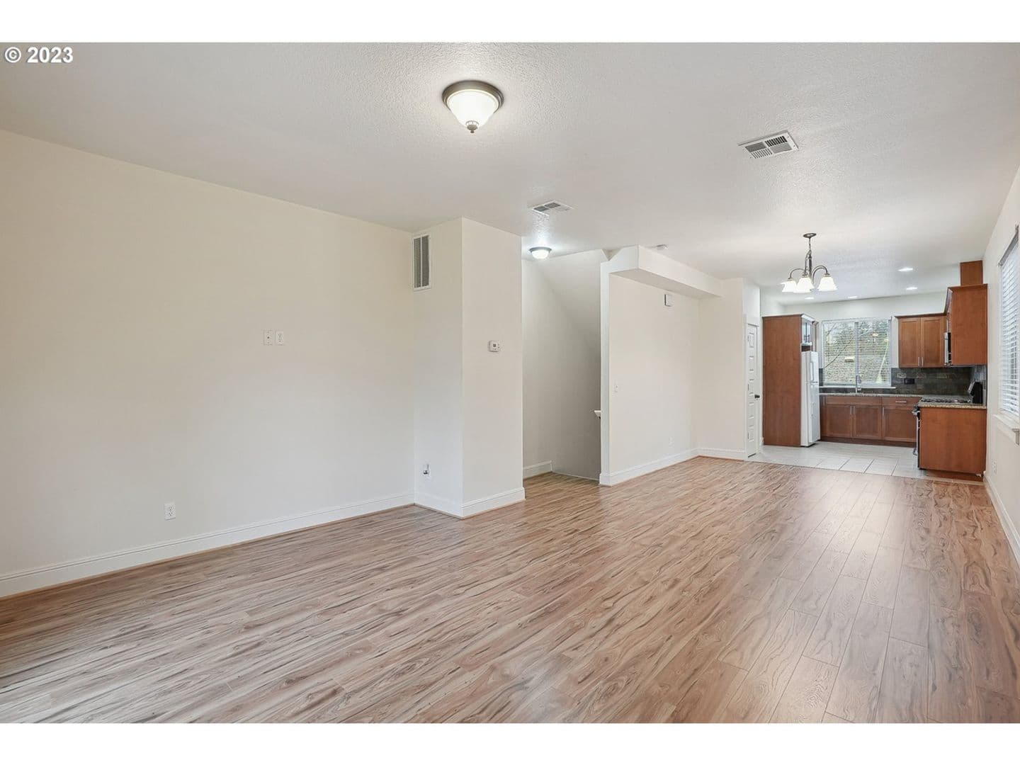 Portland Townhome: 5331 NE Cully Blvd