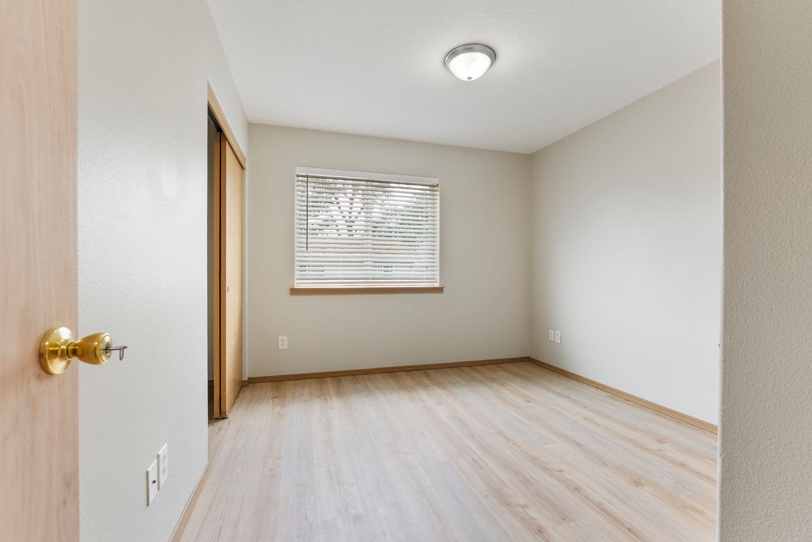 Portland House: 12618 SE Ramona St