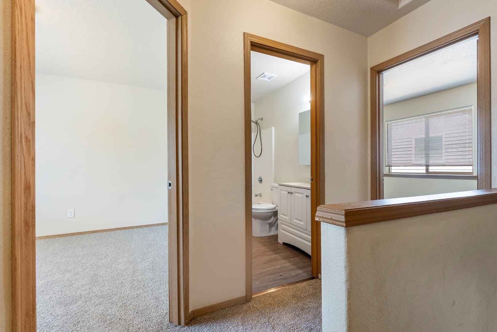 Portland Townhome: 2338 SE 89th Ave