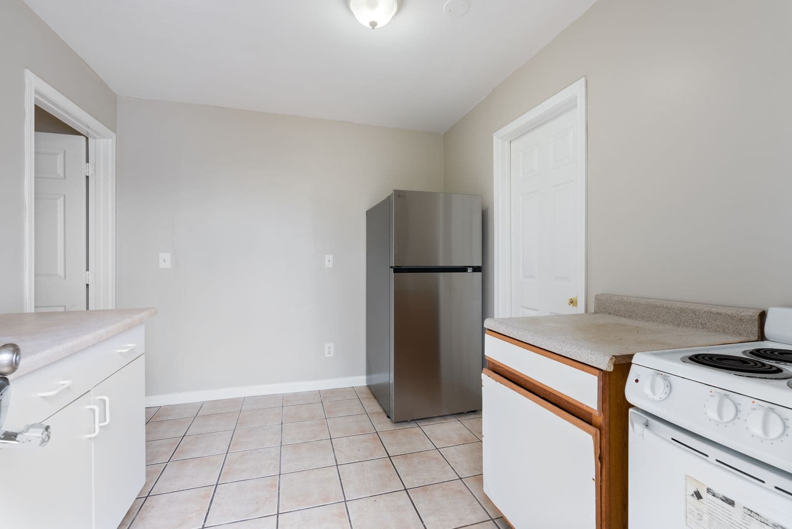 Portland Apartment: 6026-6036 NE Ainsworth St