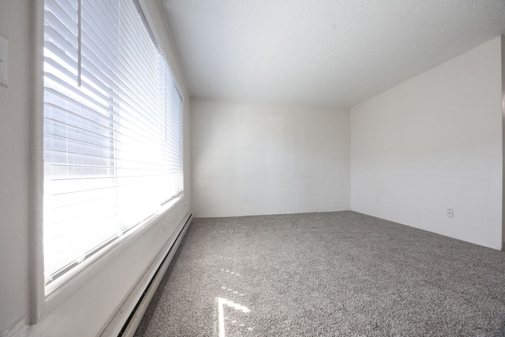 Portland Apartment: 8104-8110 SE Raymond St.