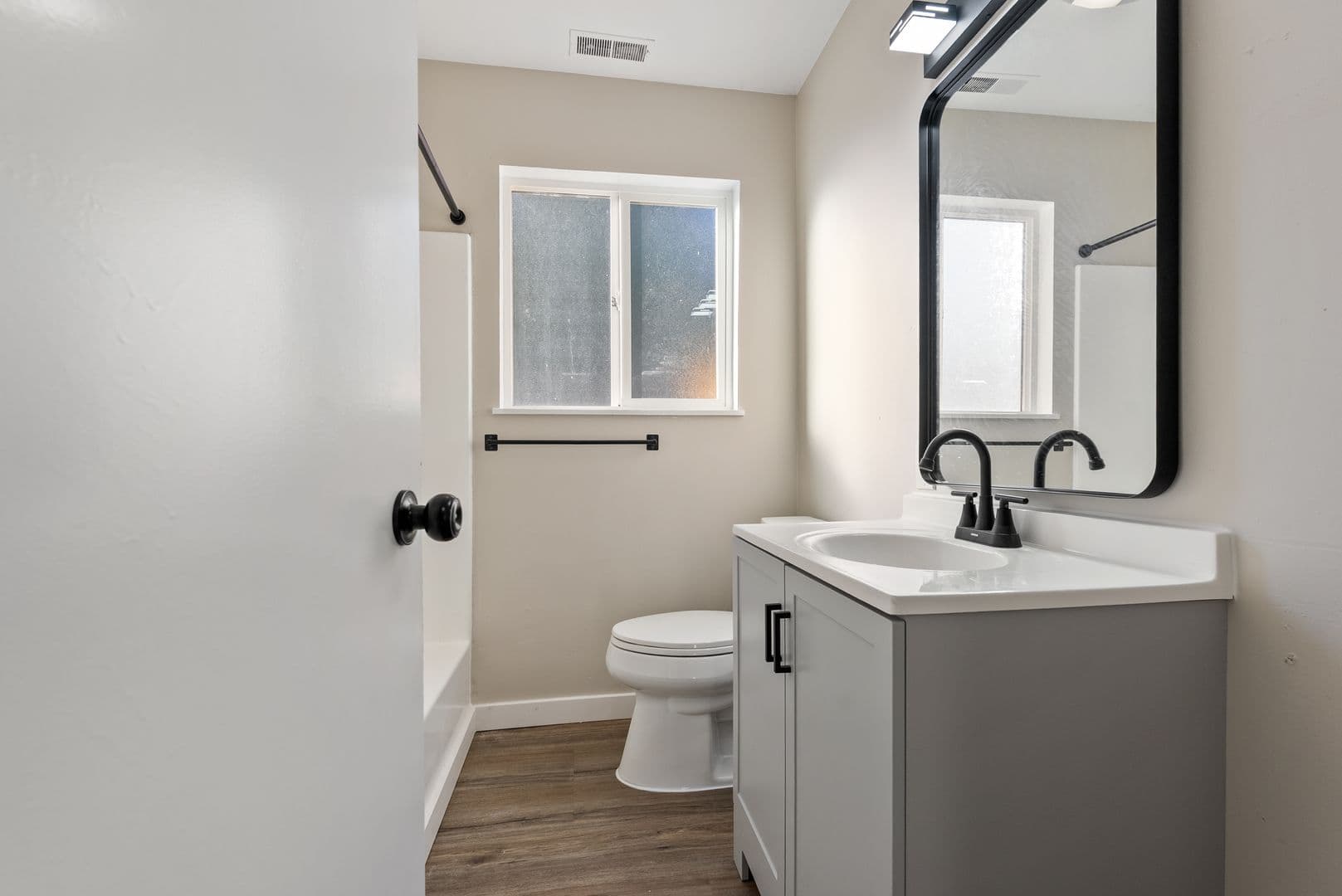 Portland House: 2811 SE 125th Ave