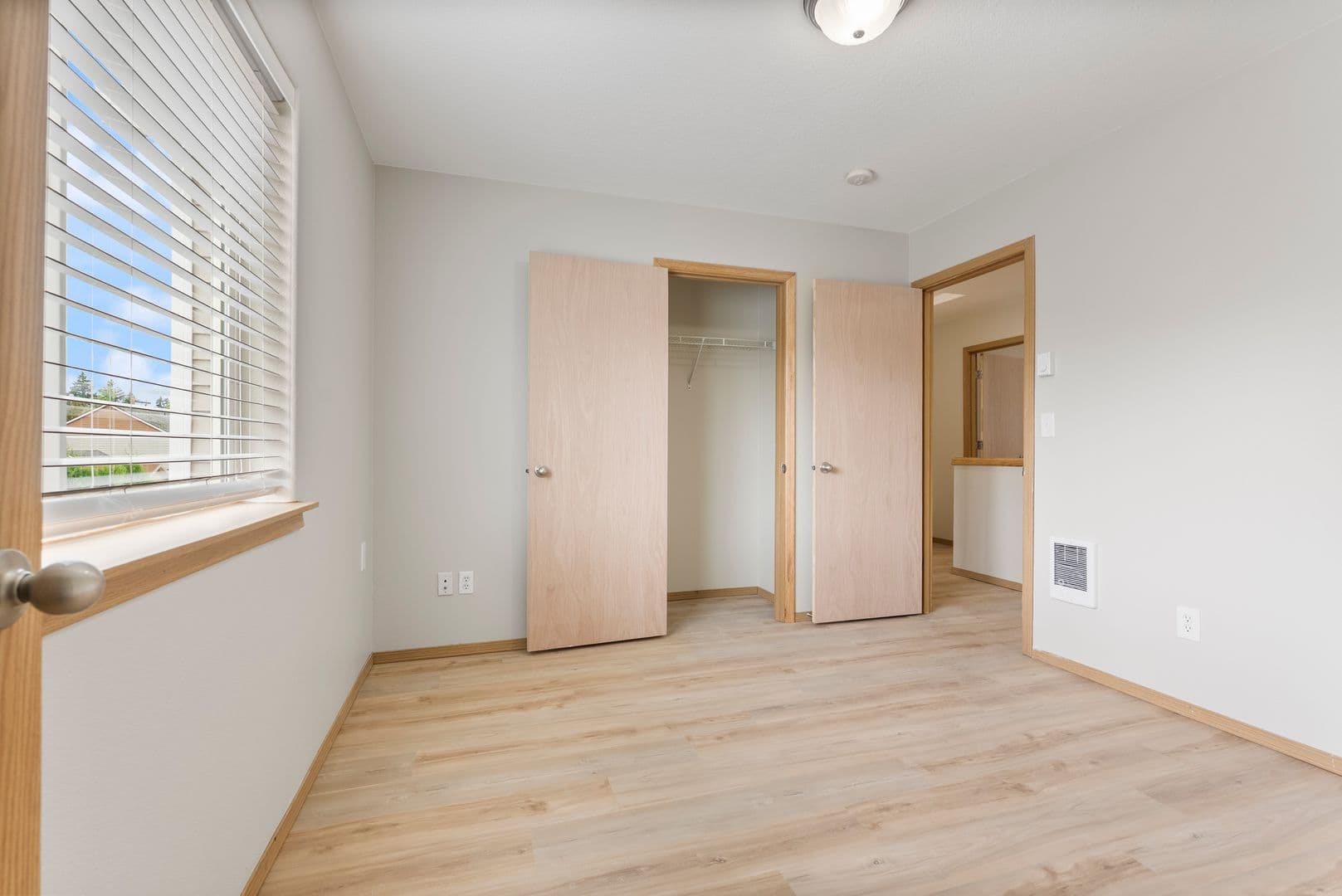 Portland House: 12618 SE Ramona St