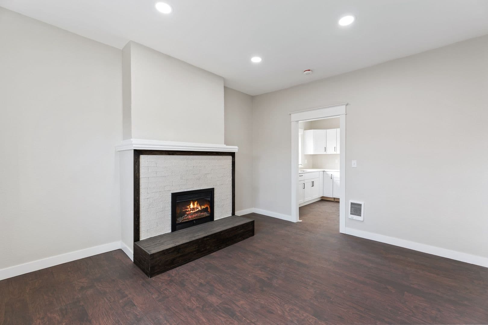 Portland Apartment: 100 N Killingsworth St
