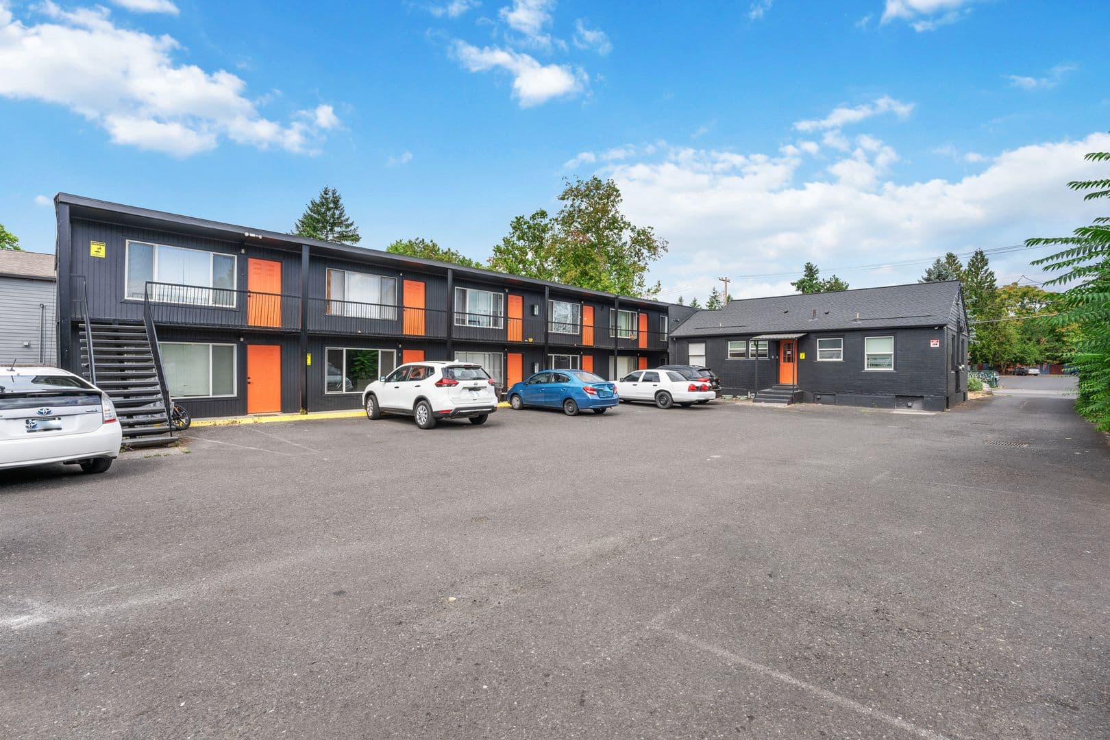 Portland Apartment: 8104-8110 SE Raymond St.