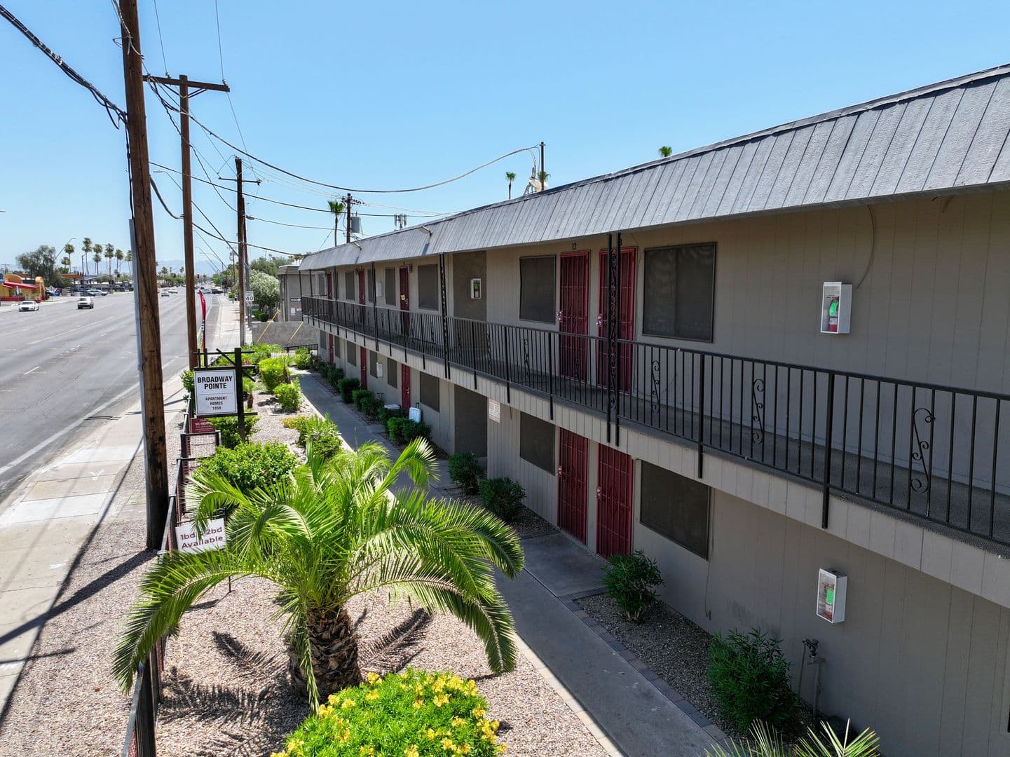 MESA Apartment: 1859 E BROADWAY RD