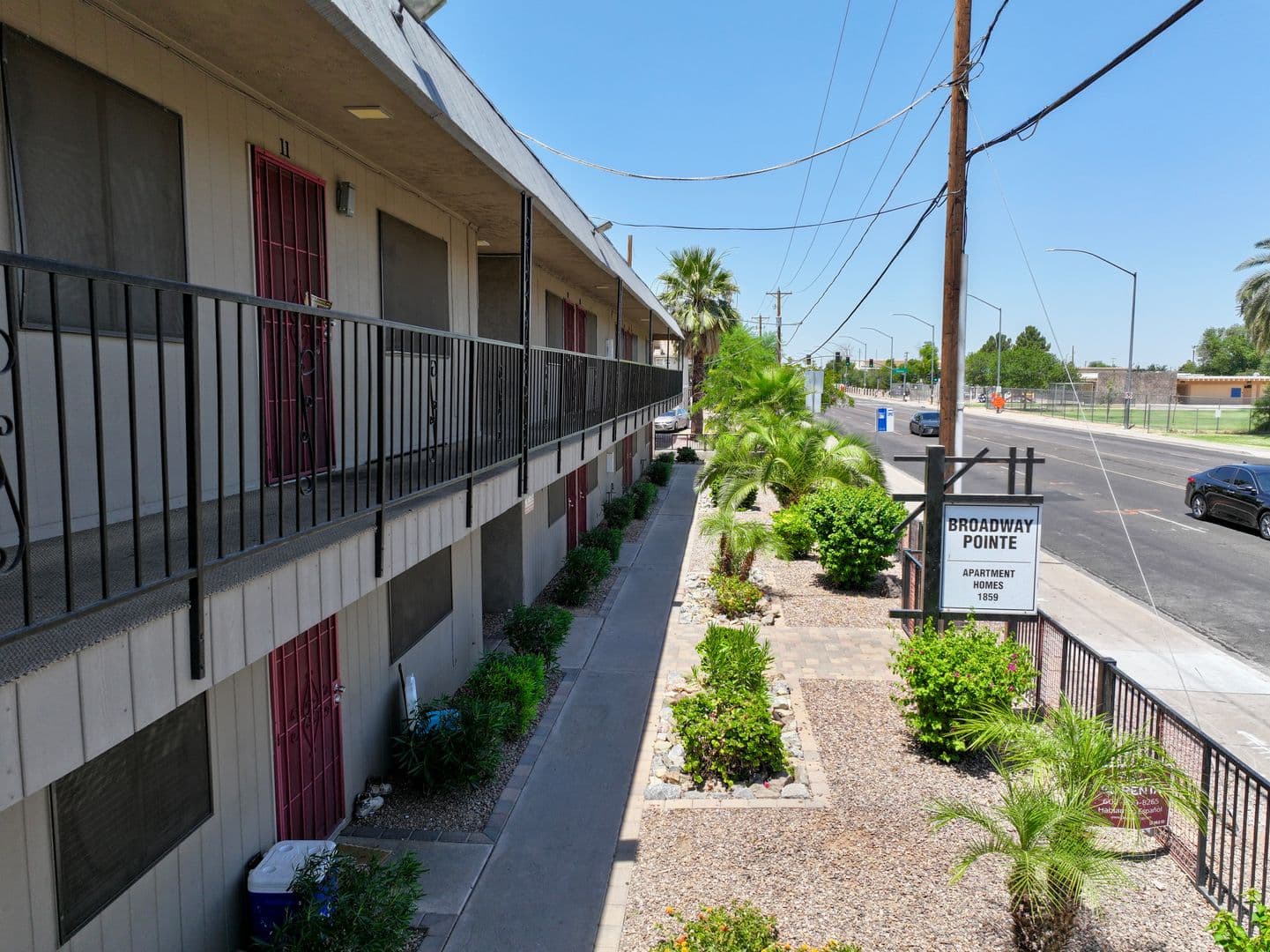 MESA Apartment: 1859 E BROADWAY RD