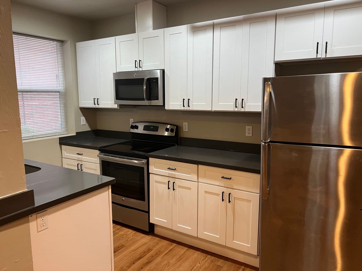 Seattle Apartment: 1624 41st Avenue East