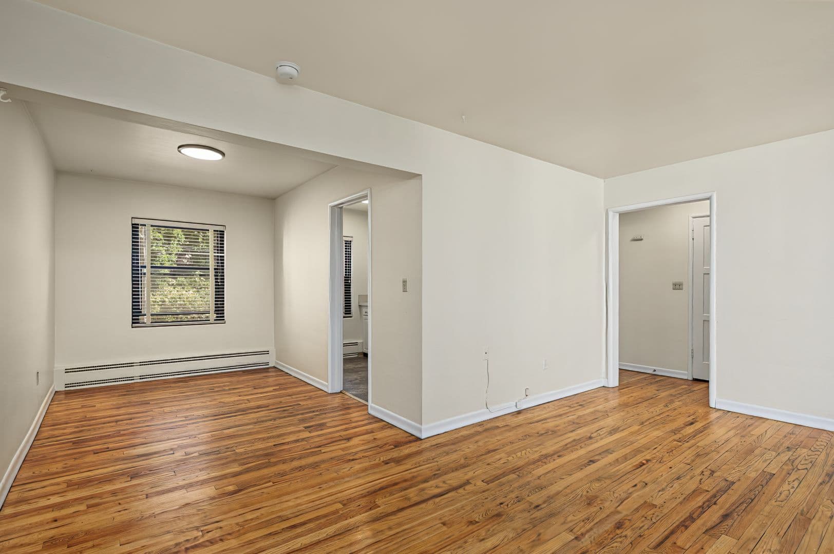Seattle Apartment: 620 8th Ave
