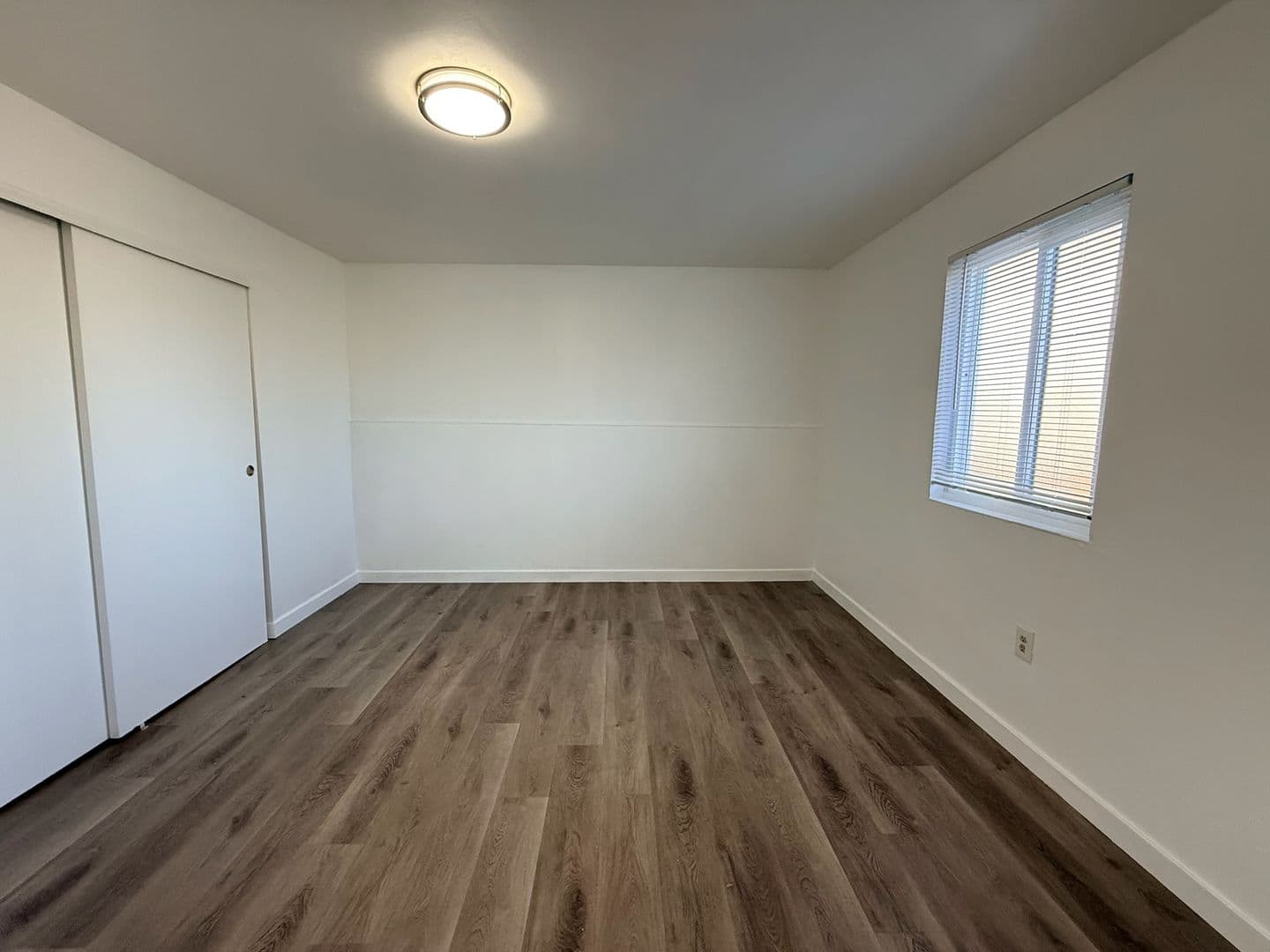 Seattle Apartment: 5231 39th Ave S
