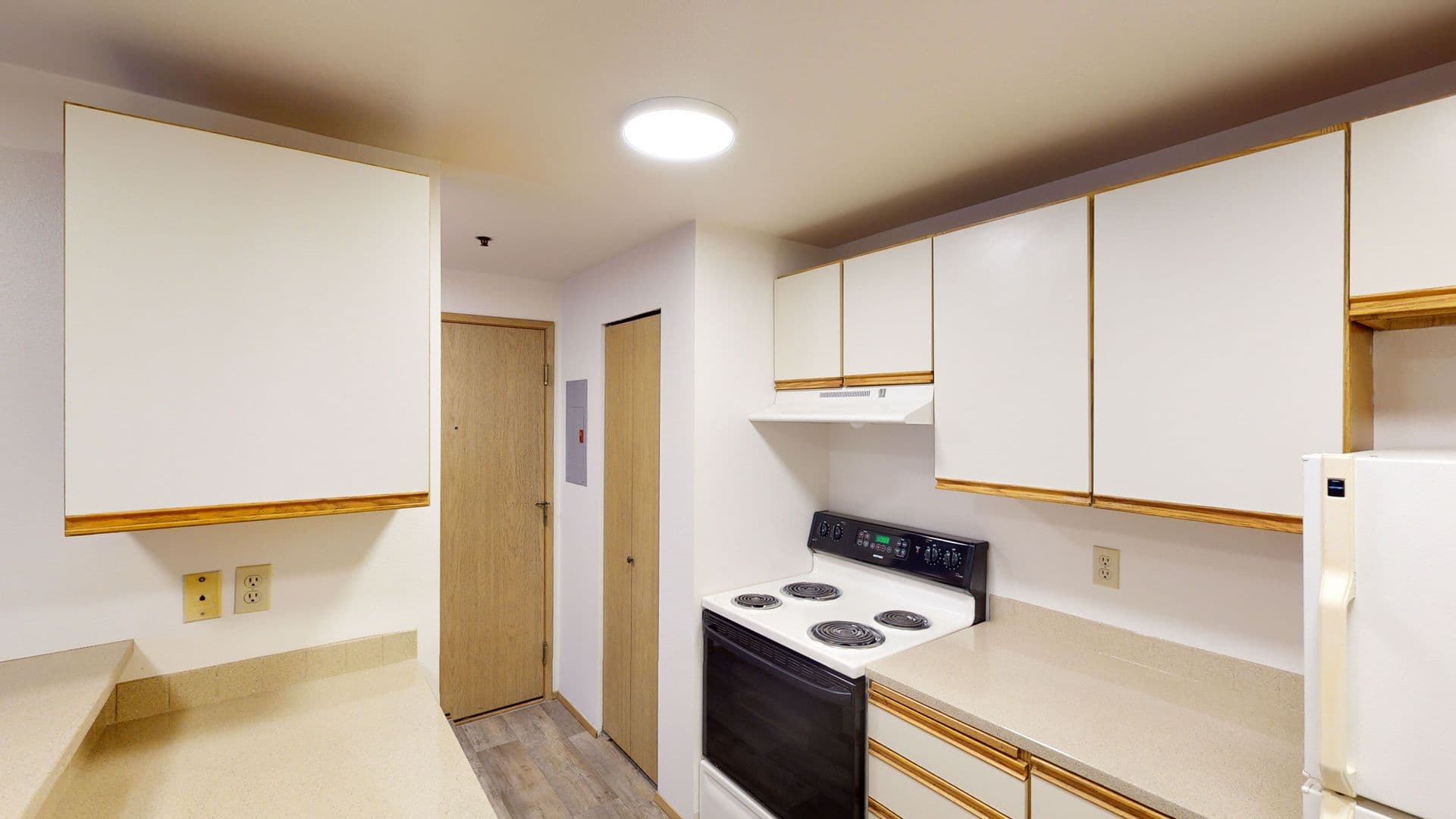 Seattle Apartment: 4225 9th Ave NE