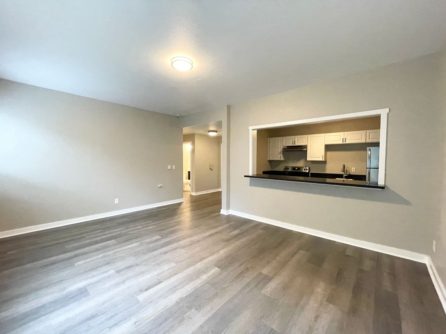 Seattle Apartment: 2010-2014 E Yesler Way