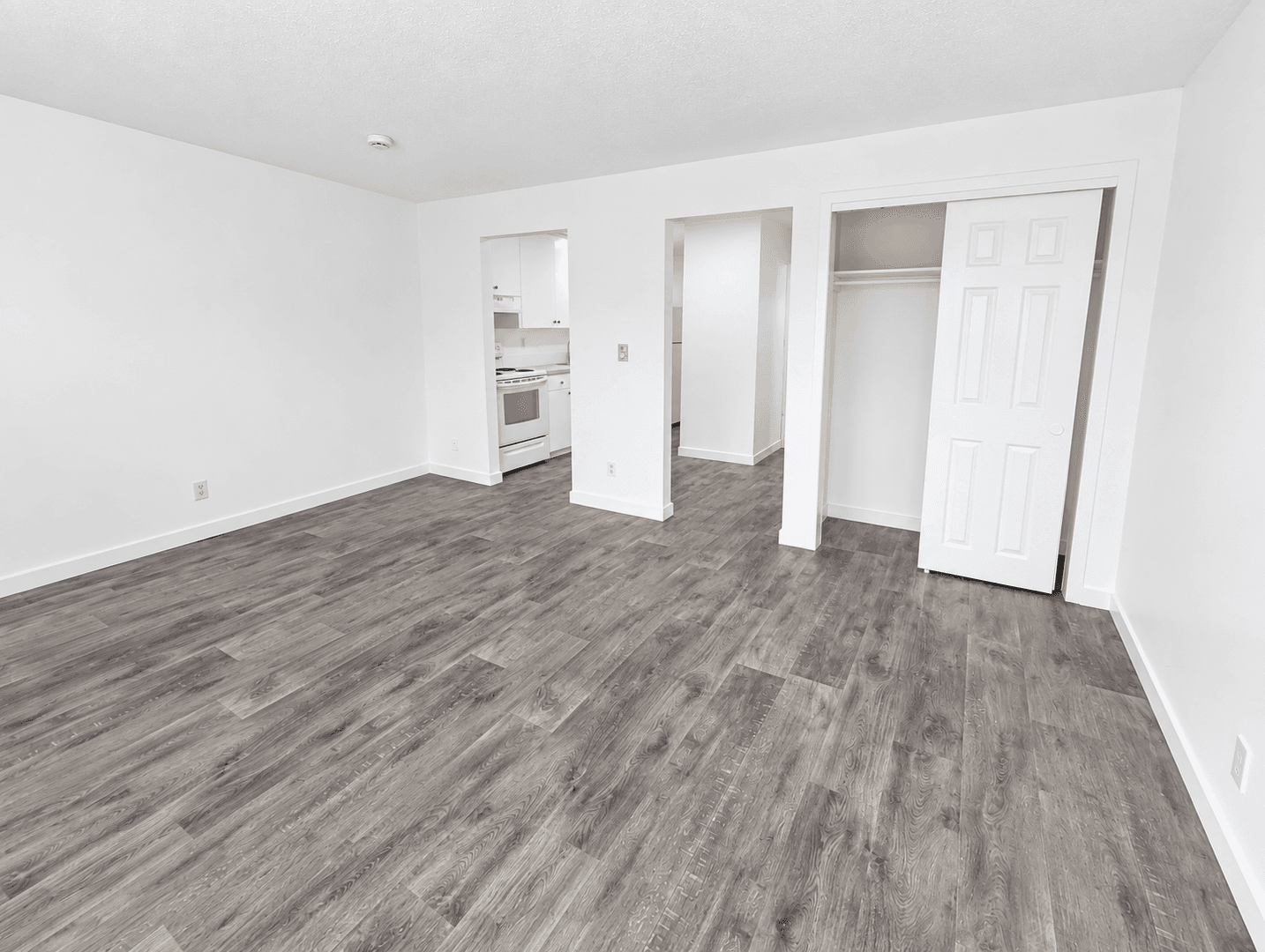 Edmonds Apartment: 8201 Lake Ballinger Way
