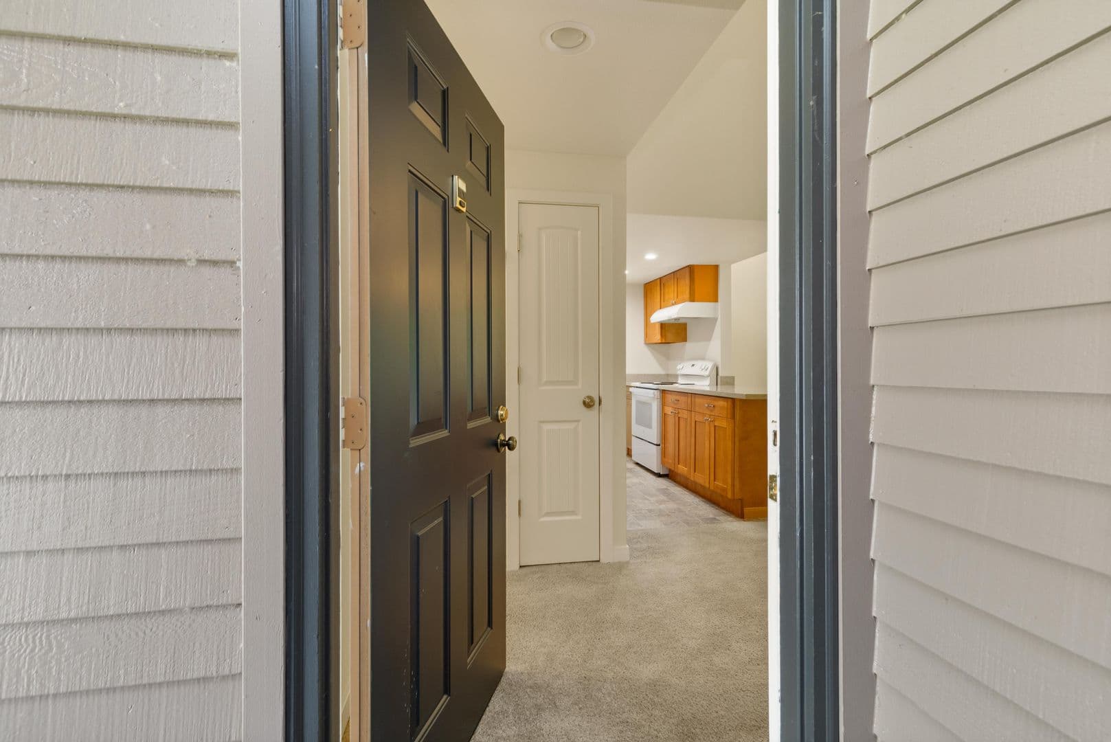 Bellevue Apartment: 1830 108th Ave SE