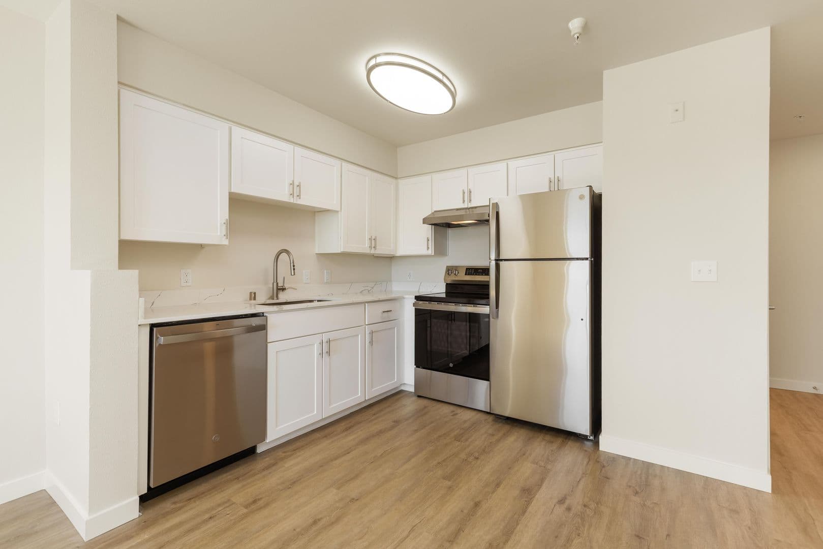 Seattle Apartment: 303 10th Ave