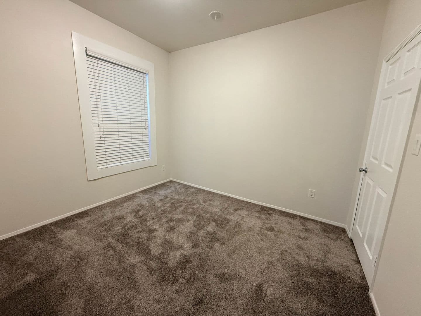 Seattle Apartment: 1420 Boylston Ave
