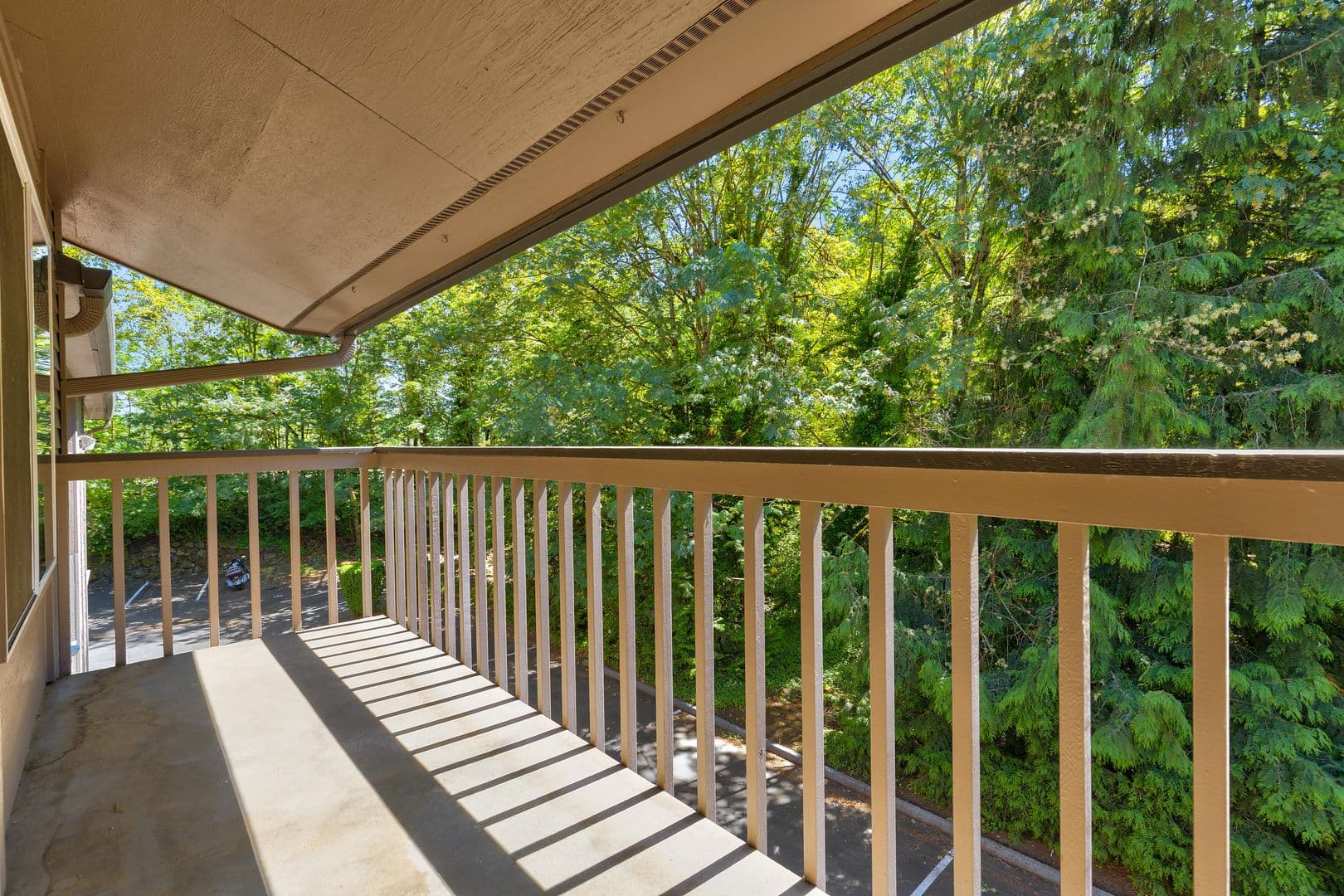 Bellevue Apartment: 1830 108th Ave SE