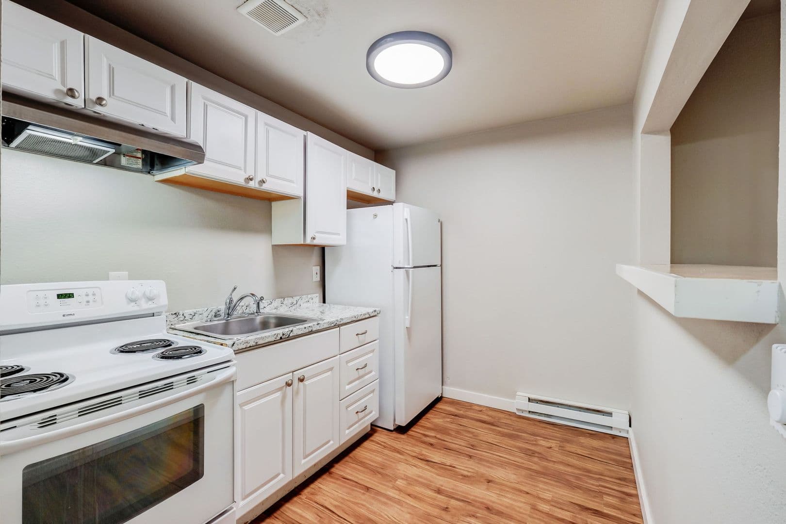 Seattle Apartment: 2010-2014 E Yesler Way