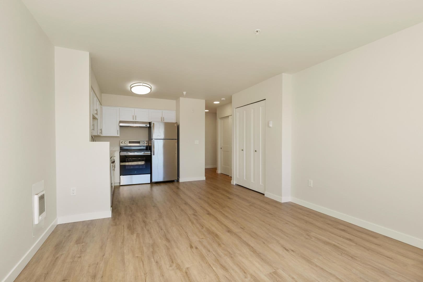 Seattle Apartment: 303 10th Ave
