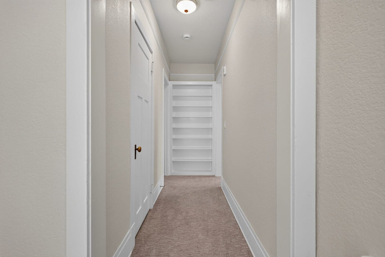 Seattle Apartment: 305 Bellevue Ave E