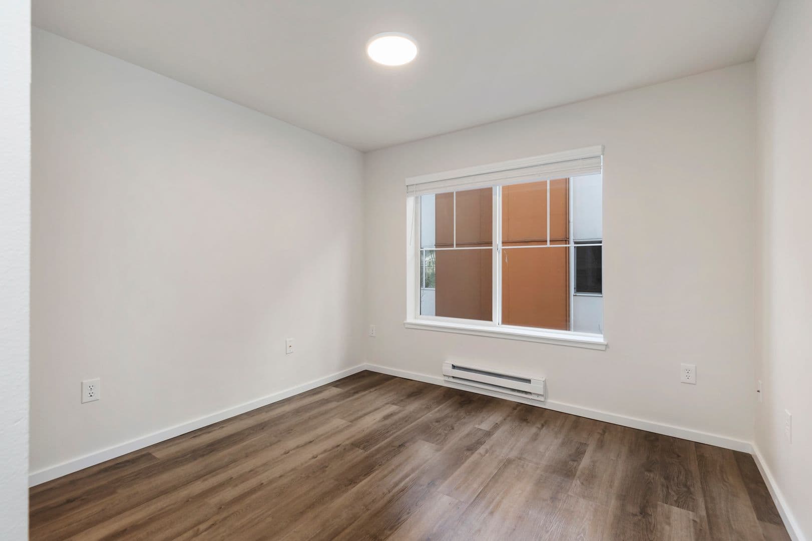 Seattle Apartment: 303 10th Ave