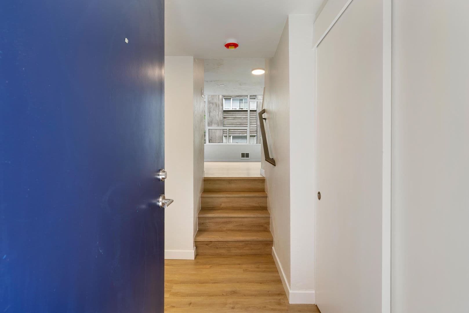 Seattle Apartment: 315 Belmont Ave E