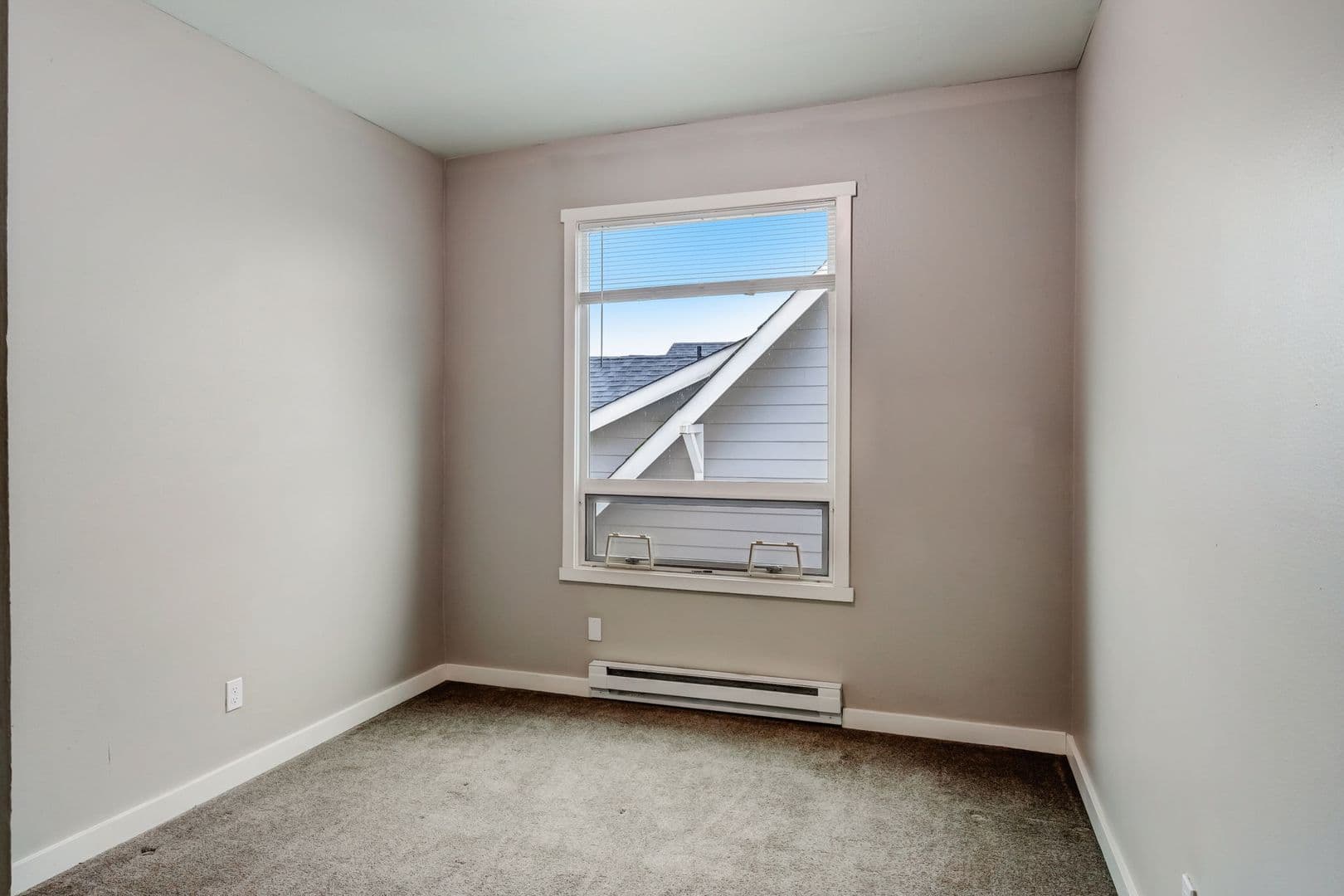 Seattle Apartment: 2010-2014 E Yesler Way